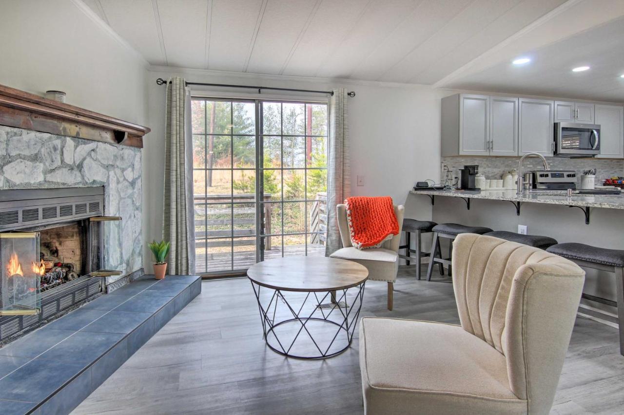 Cozy Asheville Cottage With Grill And Fire Pit! Εξωτερικό φωτογραφία